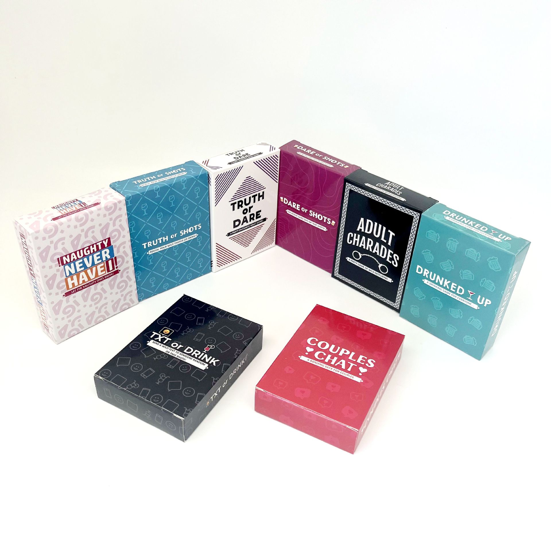 Board Game Question - 「真実か挑戦か」という名前のある、様々なパーソナライズされた質問が入った、セクシーなデートや酔っ払いのカップルに最適な、複数バージョンのアダルト向けパーティーボードゲームセット「ドリンクカードゲーム」。